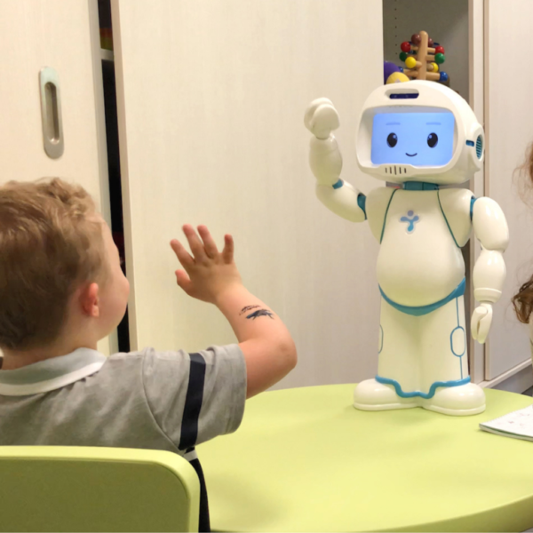autism robot teaching social skills to children with ASD and special need education