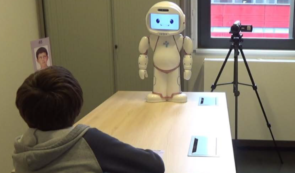 Mental health benefits of teaching emotions to children with autism, using an expressive robot