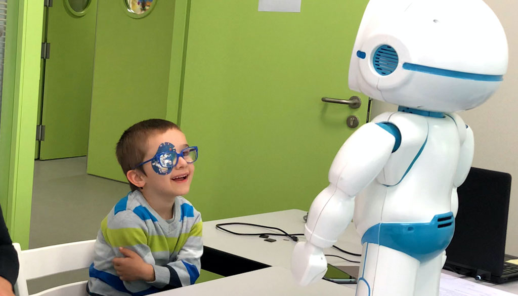 This AI Kids Robot Helps Your Child Learn Through Conversation