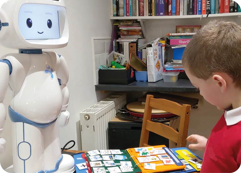 QTrobot-for-helping-children-with-autism-to-learn-at-home