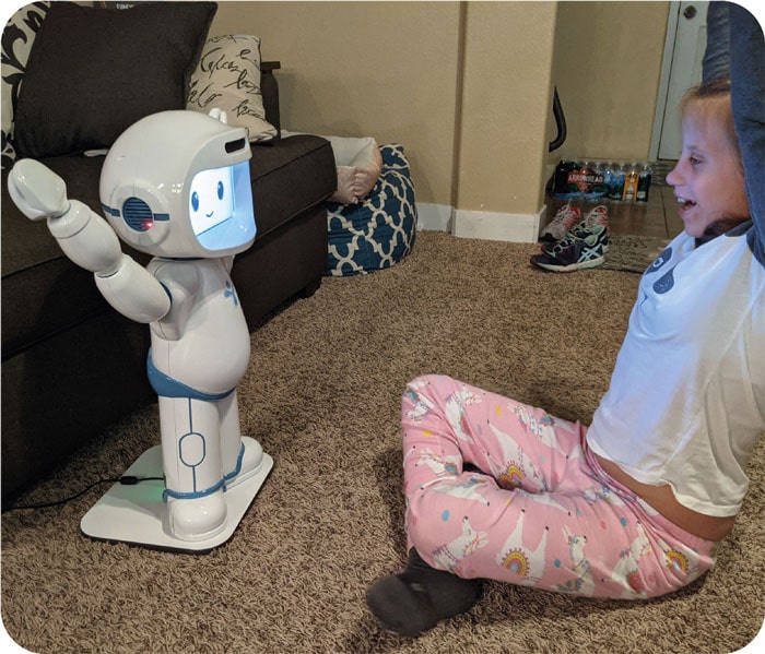 telt Stoop I mængde QTrobot, Educational robot for at home education of children with autism