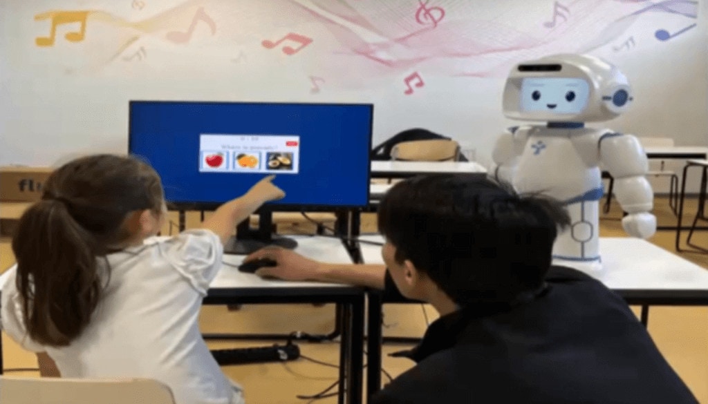 Robot-Assisted Word-to-Picture Matching Game for Language Learning