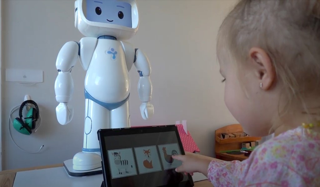 robot mediated receptive language intervention for autism