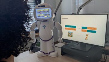 Robot Meeting Assistant- QTrobot